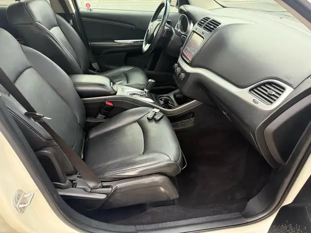 2013 Dodge Journey - Photo 16