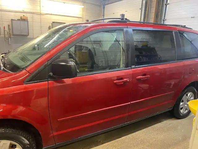 2010 Dodge Grand Caravan - Photo 3