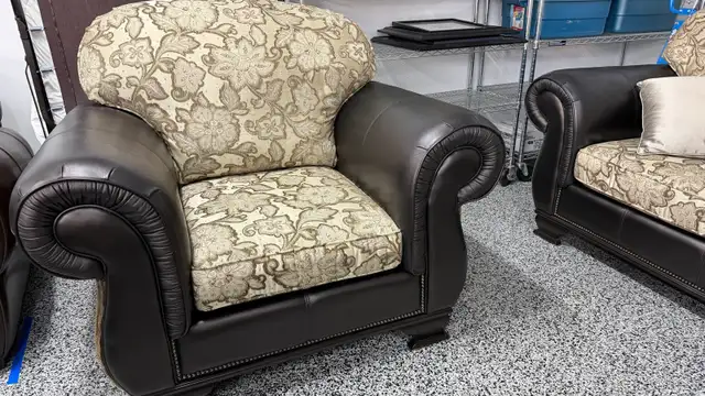 Custom Couch/Love Seat/Chair - Photo 7