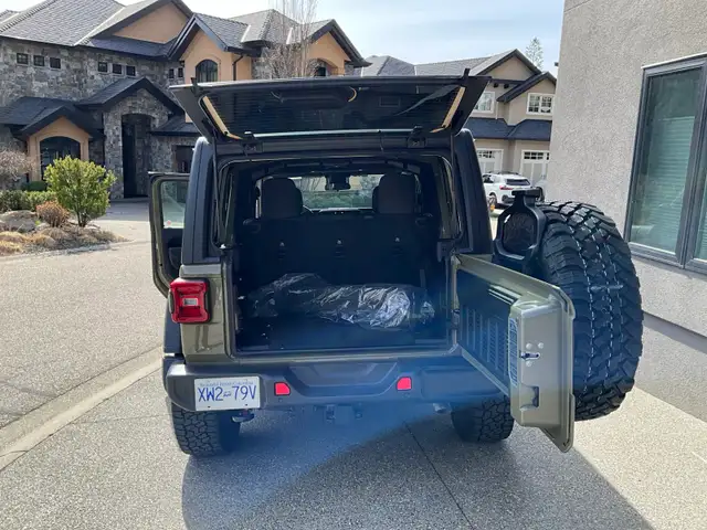 2025 Jeep Wrangler Willys with Blue Ox base plate - Photo 4