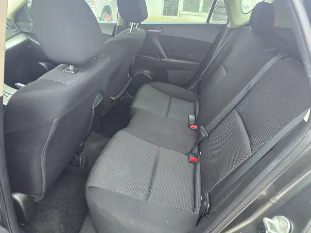 2012 Mazda Mazda3 - Photo 10