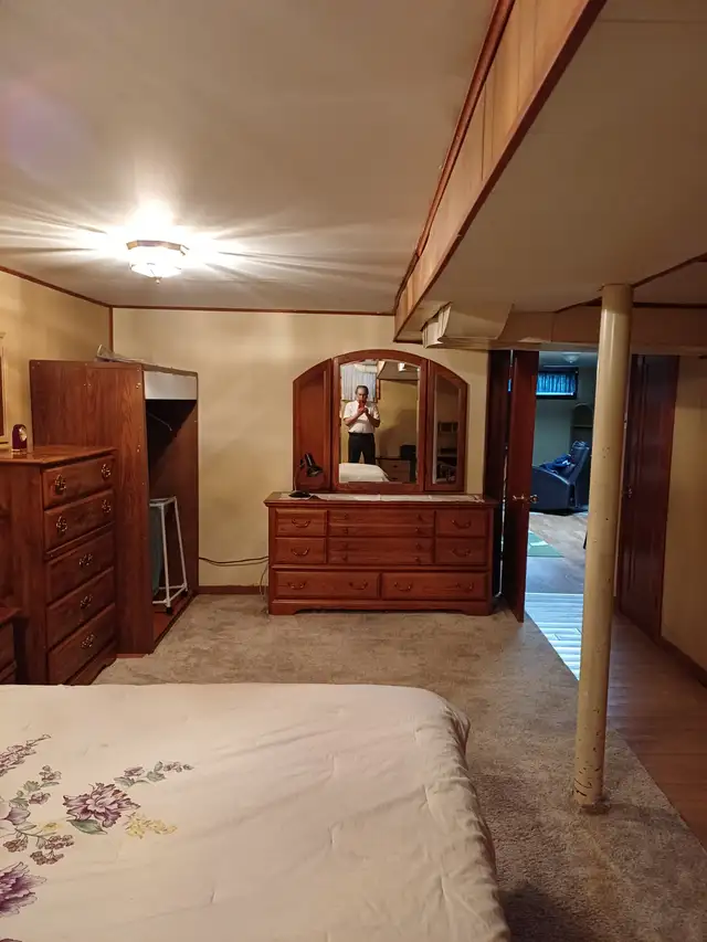 Furnished Basement Apartment - Photo 3