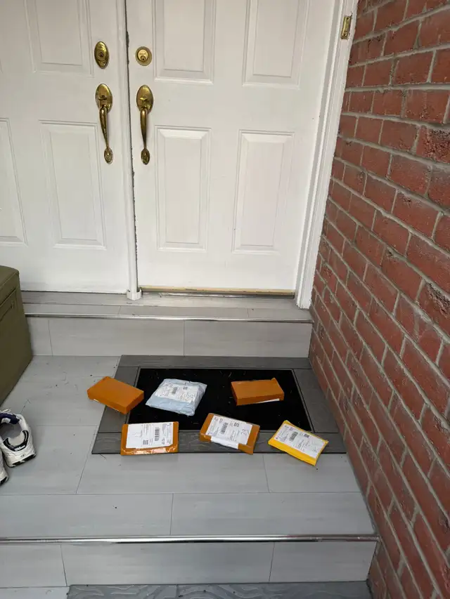 Delivery Drivers Needed - Photo 3