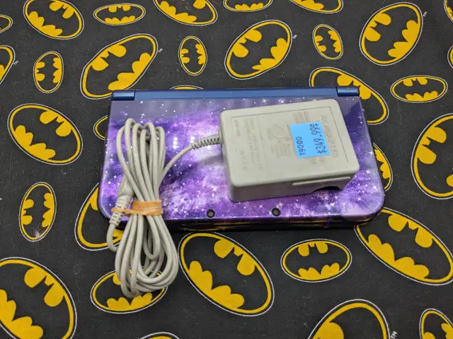 'New' Nintendo 3DS XL Galaxy, no stylus (#19000)