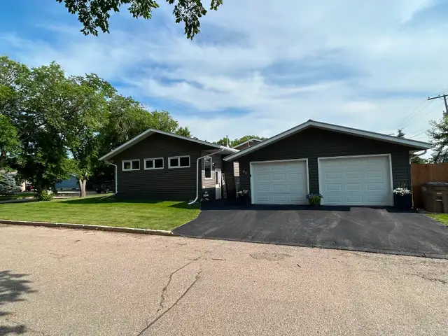 Home for sale - Wadena SK - Photo 2