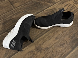 LADIES SIZE 5 DRESS SHOES - Photo 2