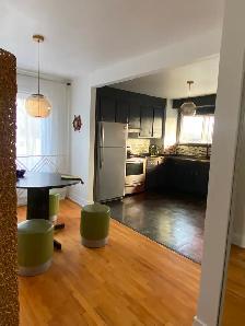 Unit in a TRIPLEX_ FURNISHED_ Independent entry - Photo 3