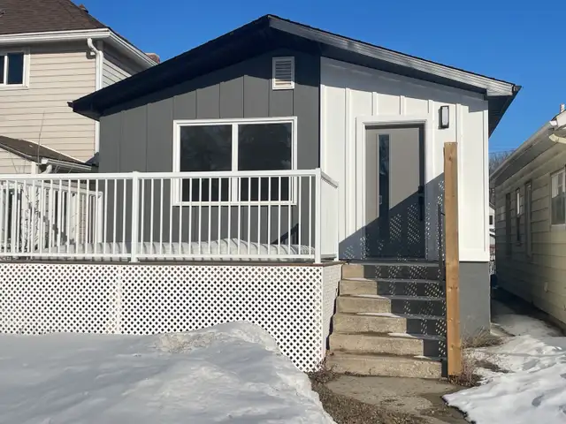 2.5 bedroom house for rent - Photo 3