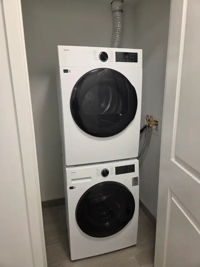 Condo in Burlington - Photo 11