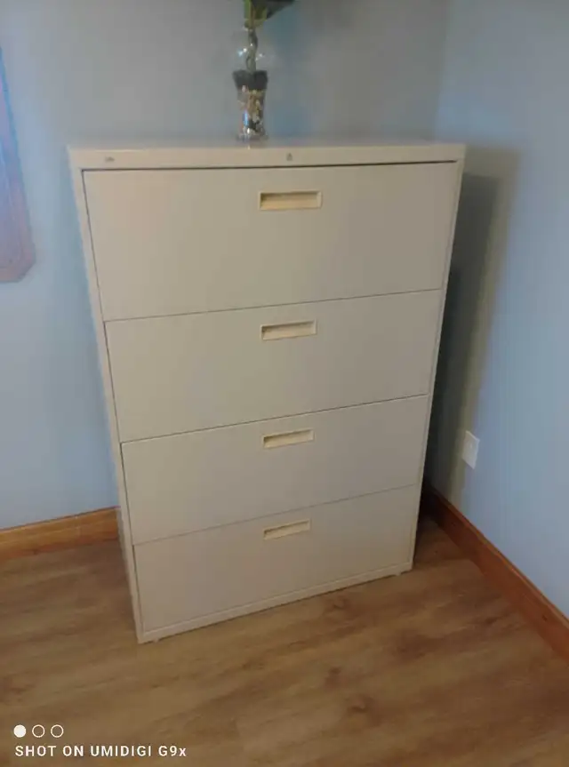 Hon 4-door Filing Cabinet