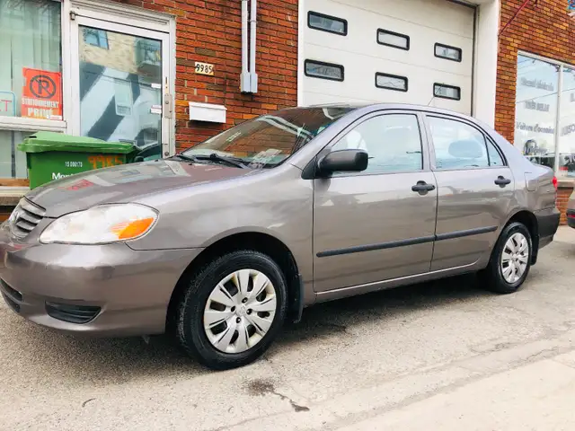 GARANTIE / TOYOTA COROLLA CE/ TRÈS PROPRE/ TRÈS BONNE MÉCANIQUE