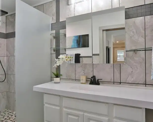 UTILITIES INCLUDED. 3 Bedroom For Rent Downtown Kitchener - Photo 9