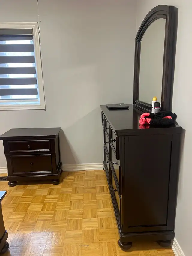 room for rent - Photo 4