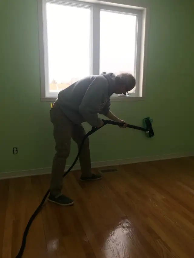 Ménage  printanier pour Hommes et Femmes occupés… - Photo 4