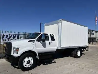 local moving help available - Photo 2