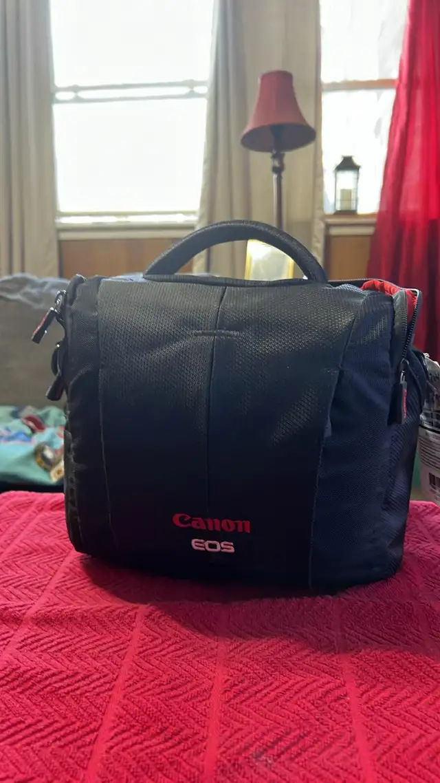 Canon EOS Rebel T-7 Camera Package - Photo 8