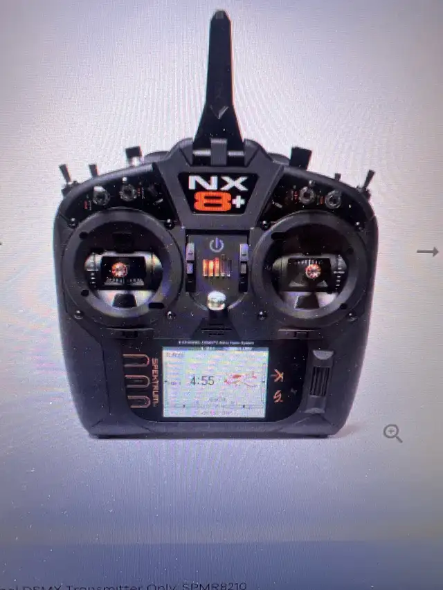 RC 8-9 C Spektrum radio