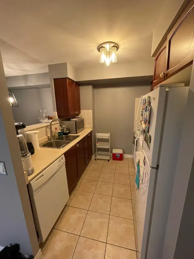 One Bedroom Condo for Rent! - Photo 4