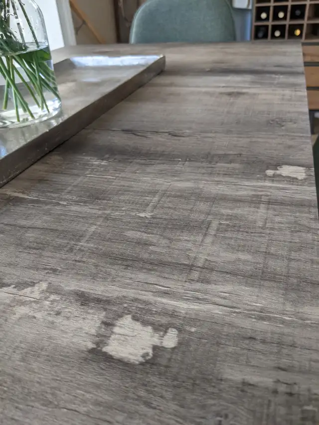 Dining Table - Photo 3