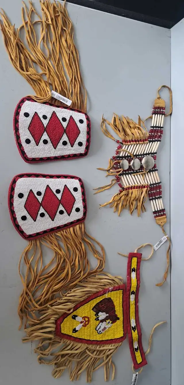 4pc Native Beaded Accesories (31829188)