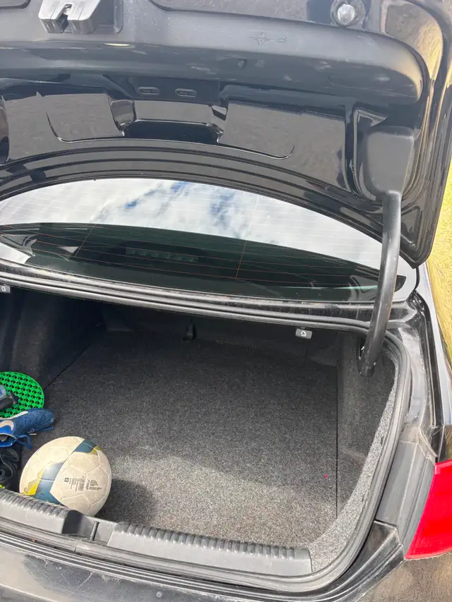 Car for sell - Photo 5