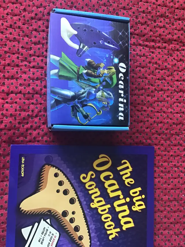 OCARINA AND SONGBOOK MUSICAL INSTRUMENT