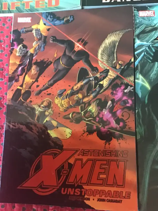 X-MEN BOOKS 1 THRU 5 - Photo 3