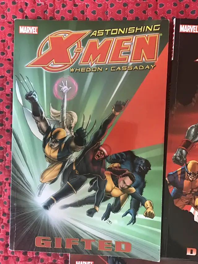 X-MEN BOOKS 1 THRU 5 - Photo 4