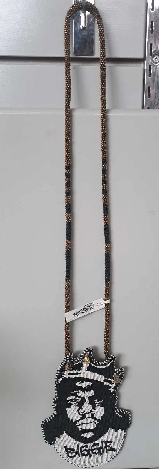 Beaded Biggie Medallion (28376641)