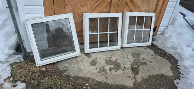 26x27'  Windows