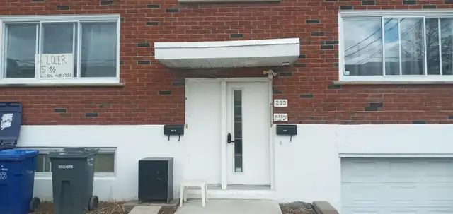 ..MAGNIFIQUE Grand 5 et demi RENOVER a louer - Photo 3