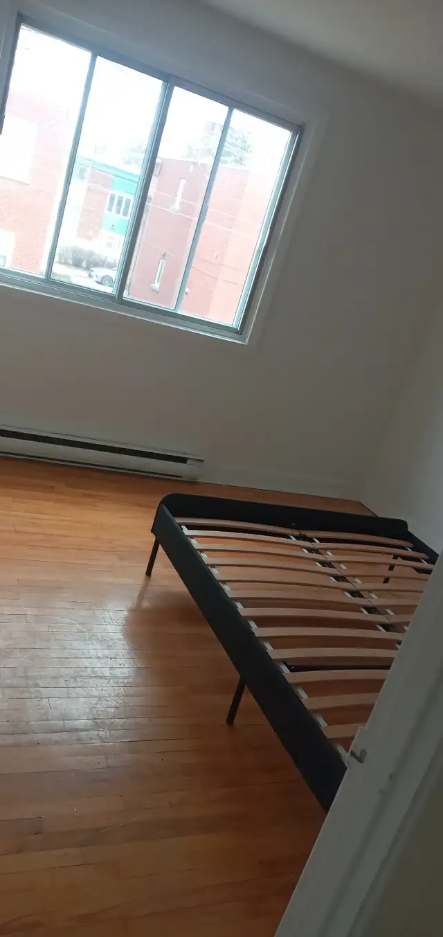 ..MAGNIFIQUE Grand 5 et demi RENOVER a louer - Photo 4