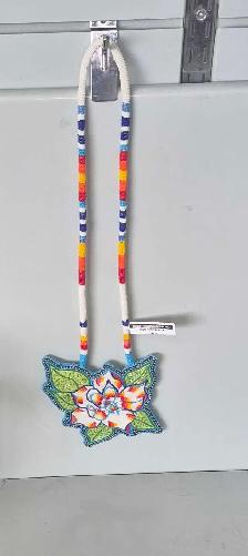 Beaded Flower Medallion (29535950)