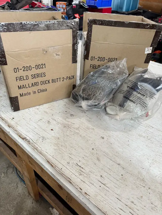 mallard butt decoys - Photo 2