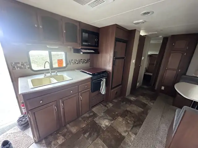 2016 FOREST RIVER COACHMEN 29 SE - Photo 7