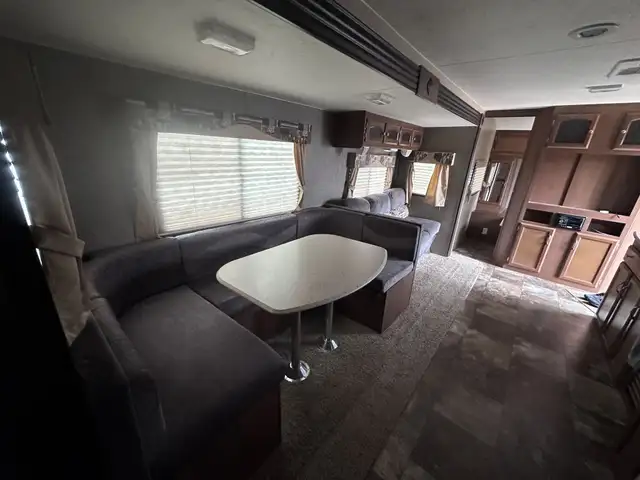 2016 FOREST RIVER COACHMEN 29 SE - Photo 10