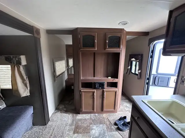 2016 FOREST RIVER COACHMEN 29 SE - Photo 11