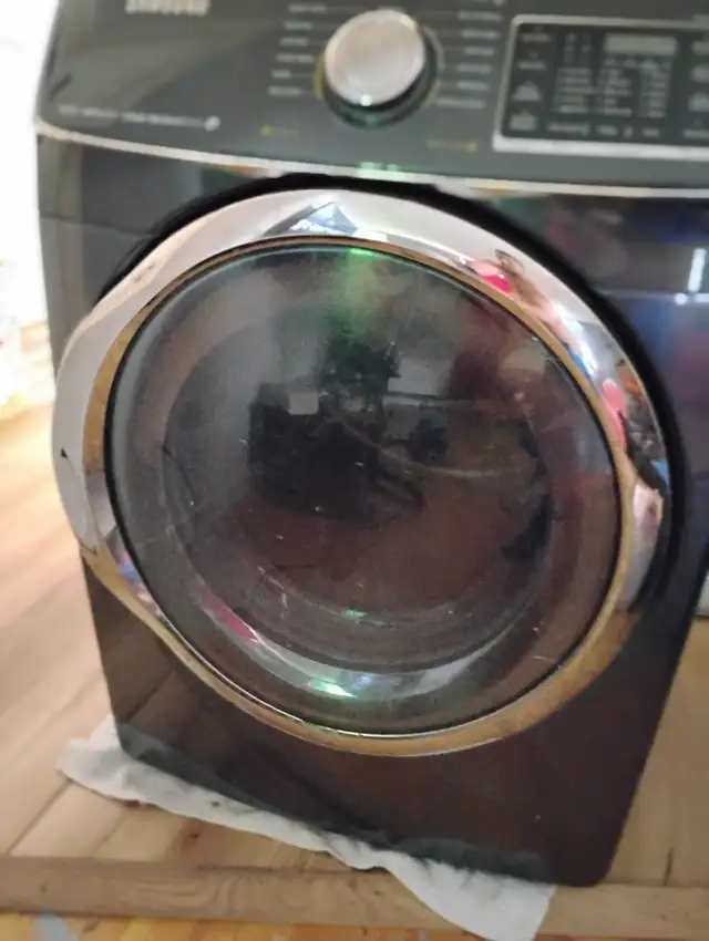 Laveuse et sécheuse a vendre - Photo 2