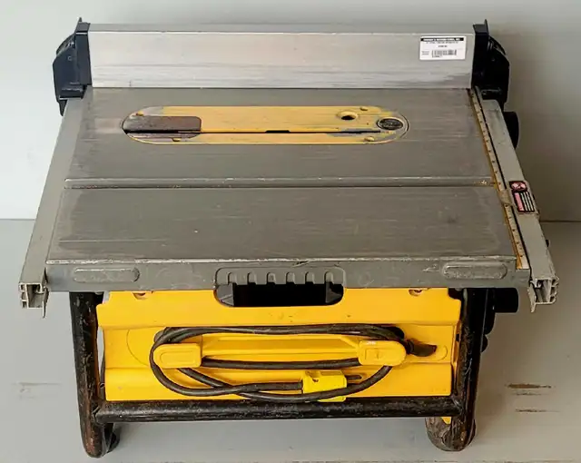 DeWalt 10' Compact Jobsite Table Saw DWE7480 (31286617) - Photo 2