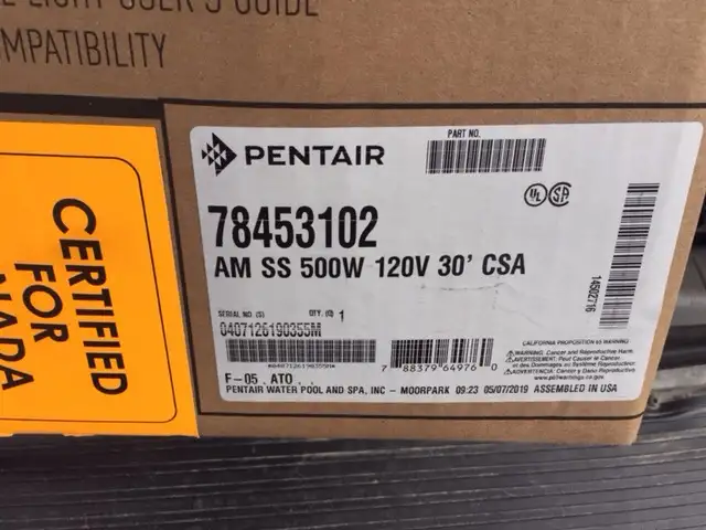 Pentair Amerlite 500 Watt Pool Light, model #78453102 - Photo 2