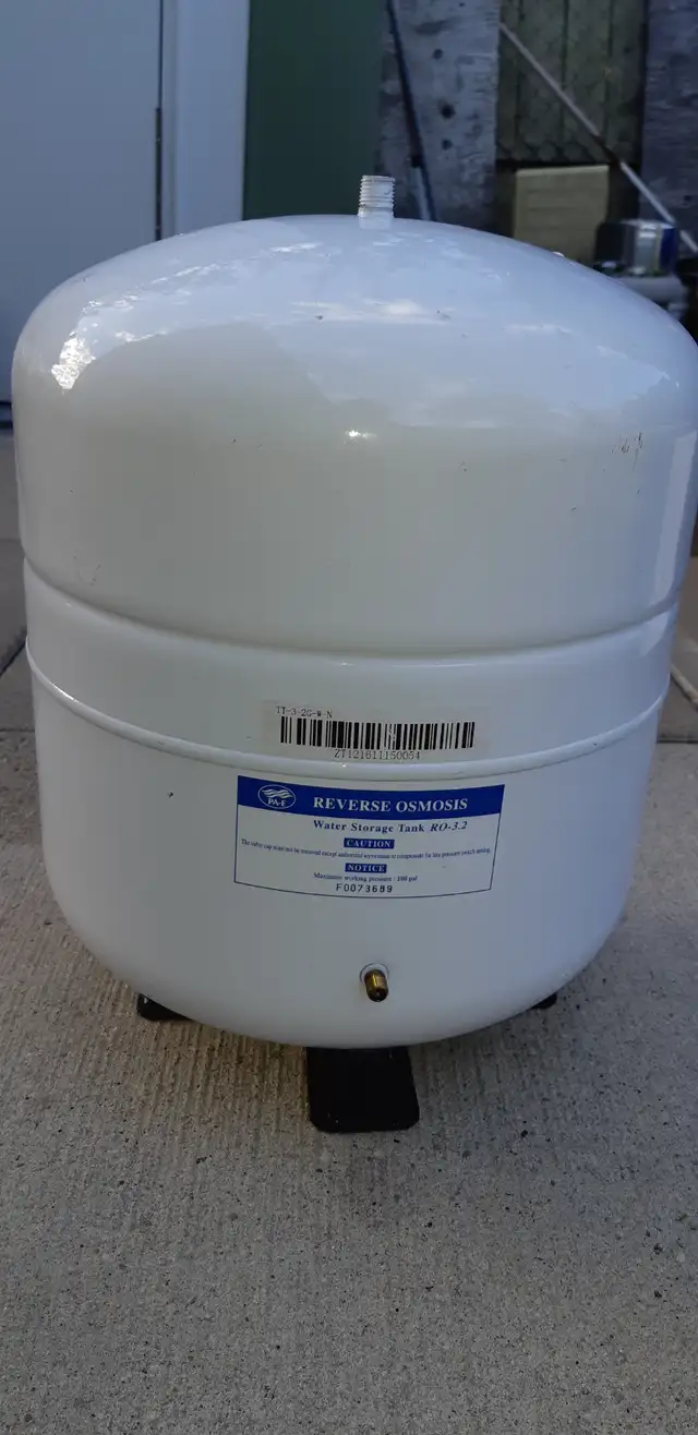 WATER STORAGE TANK RO-3.2 (Like New) - Photo 2