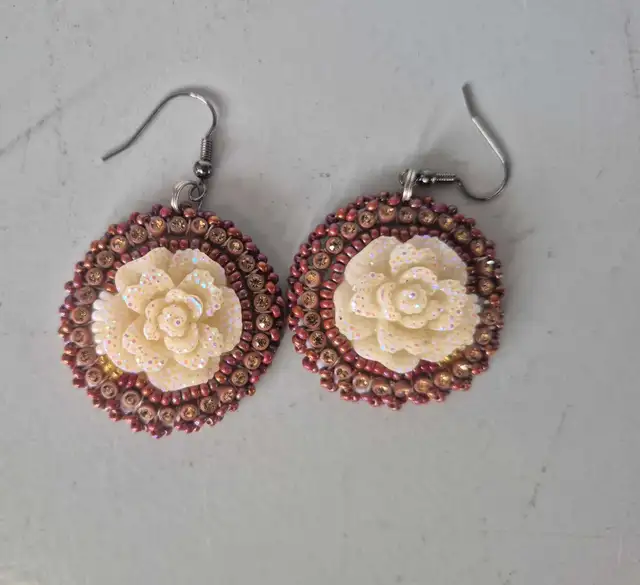 Native Beaded Earrings (30886462)