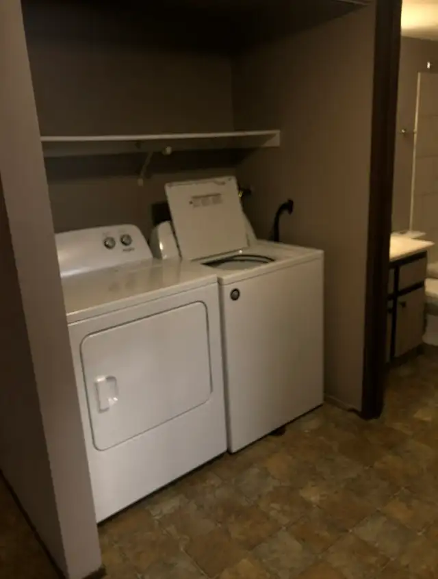 Lacombe Condo For Rent - Photo 8