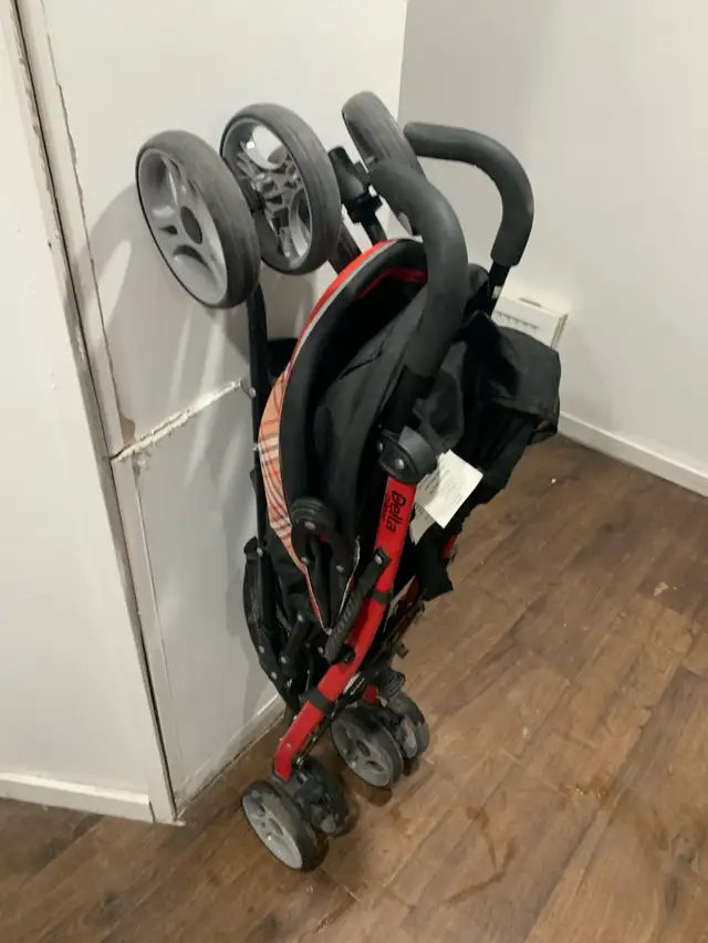 Delta Children Stroller - Photo 6