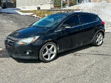 Ford Focus Titanium Hathback Manuelle 2012