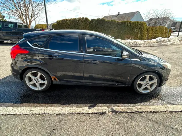 Ford Focus Titanium Hathback Manuelle 2012 - Photo 3