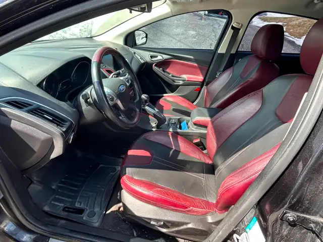 Ford Focus Titanium Hathback Manuelle 2012 - Photo 5