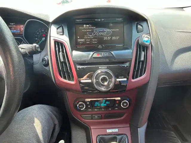 Ford Focus Titanium Hathback Manuelle 2012 - Photo 6