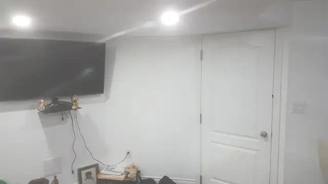 TWO BEDROOM LEGAL BASEMENT FOR RENT.416-9994245. - Photo 4