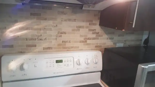 TWO BEDROOM LEGAL BASEMENT FOR RENT.416-9994245. - Photo 15